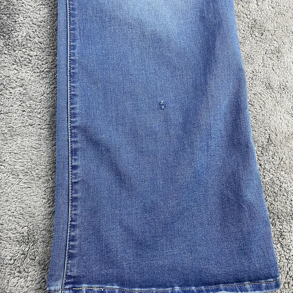 Levis Premium 315 Shaping‎ Boot Jeans Womens 20W Blue Medium Wash Mid Rise